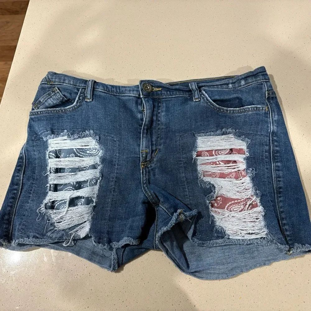 Rock & Republic Distressed Denim Shorts with Bandana Accents